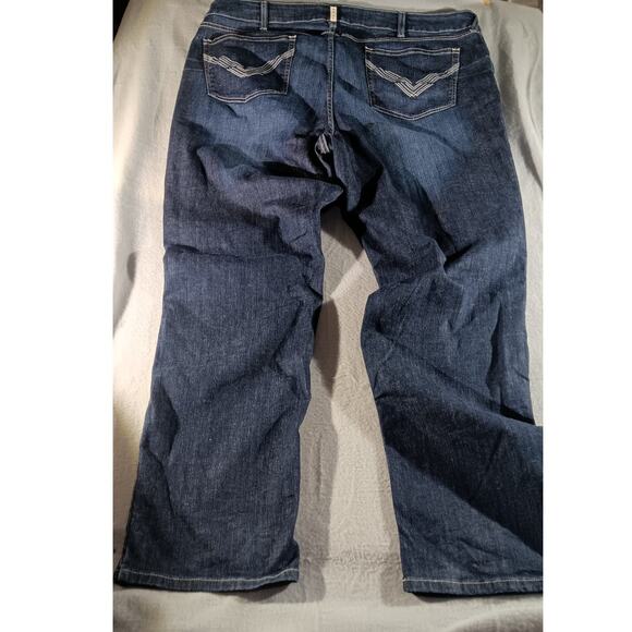 Ariat REAL Denim Skyla Straight Jeans Women’s Size 26WL Blue Medium Wash Western - Picture 8 of 8